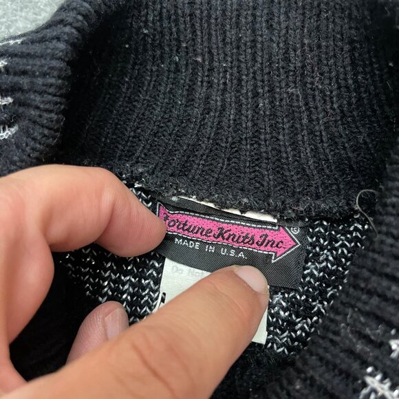 Vintage Fortune Knits Sweater Womens Black Gray Geometric Knit Pullover Size L - Picture 3 of 8